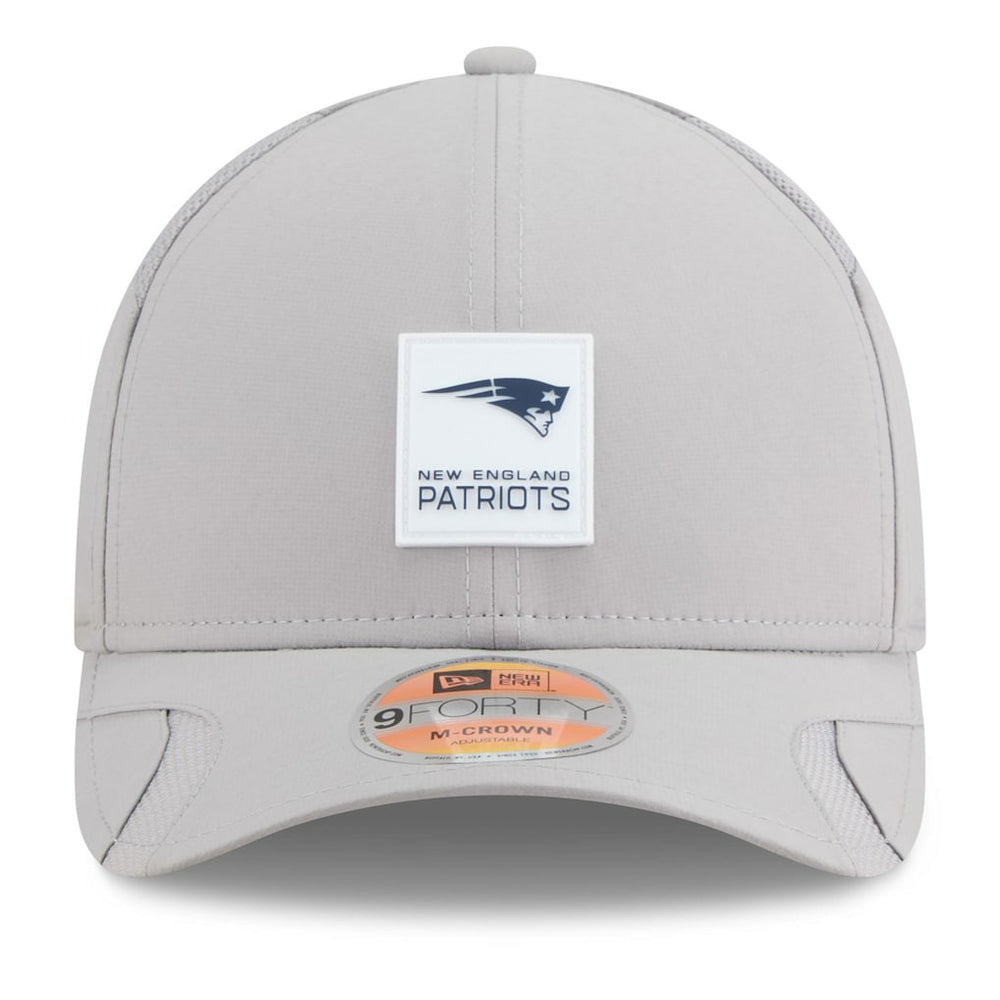 New England Patriots New Era 2025 Sideline M-Crown 9FORTY Adjustable Hat - Gray Hats