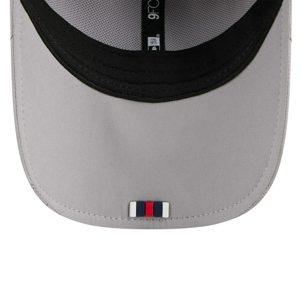New England Patriots New Era 2025 Sideline M-Crown 9FORTY Adjustable Hat - Gray Hats