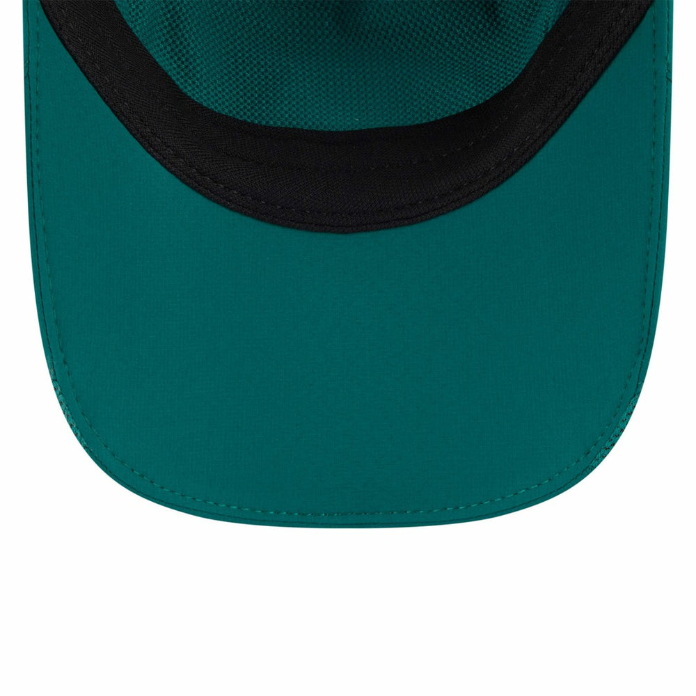 New York Jets New Era 2025 Sideline Runner Adjustable Hat - Green Hats