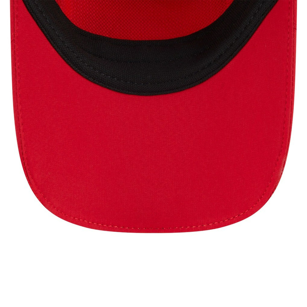 Kansas City Chiefs New Era 2025 Sideline Runner Adjustable Hat - Red Hats