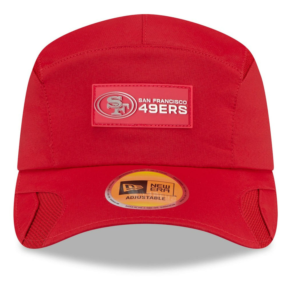 San Francisco 49ers New Era 2025 Sideline Runner Adjustable Hat - Scarlet Hats