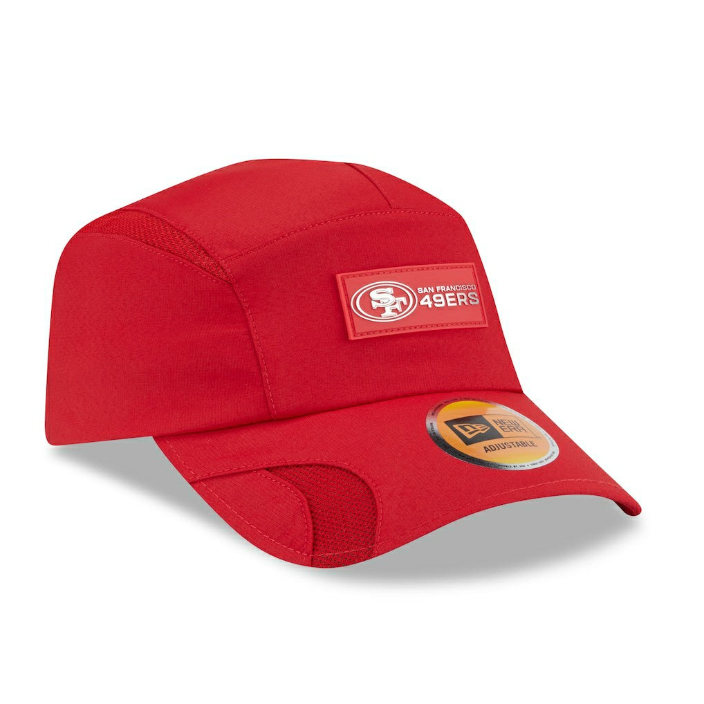 San Francisco 49ers New Era 2025 Sideline Runner Adjustable Hat - Scarlet Hats