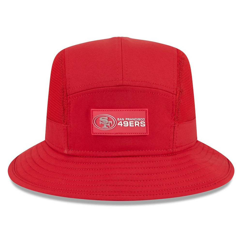 San Francisco 49ers New Era 2025 Sideline Bucket Hat - Scarlet Hats