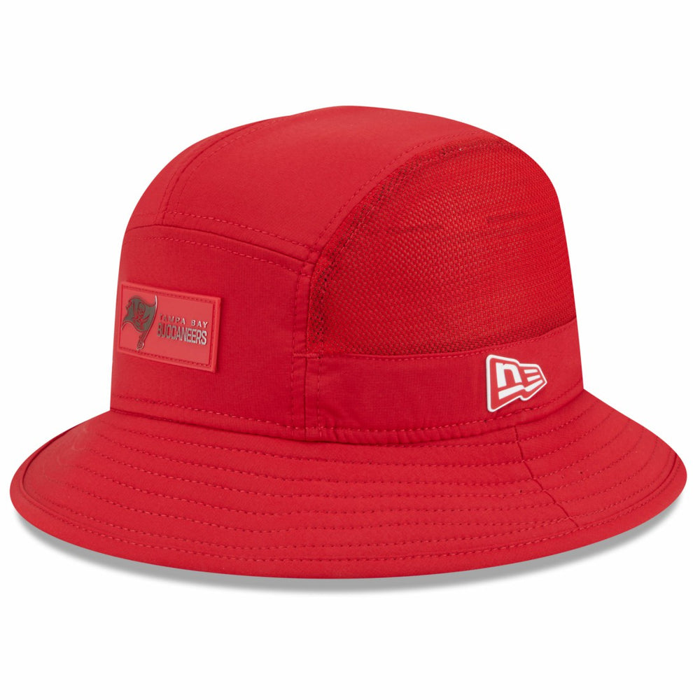 Tampa Bay Buccaneers New Era 2025 Sideline Bucket Hat - Red Hats