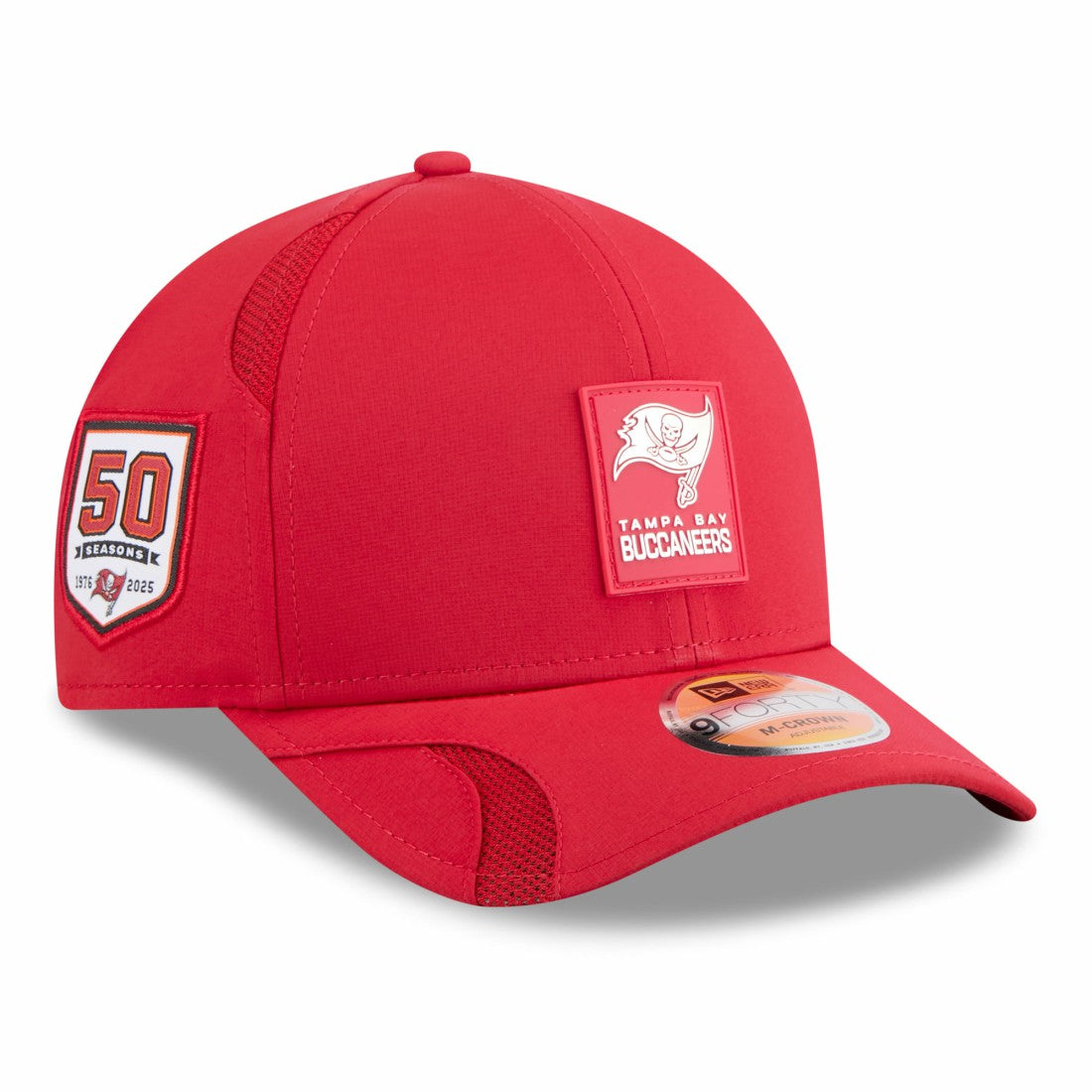 Tampa Bay Buccaneers New Era Youth 2025 Sideline M-Crown 9FORTY Adjustable Hat - Red Hats