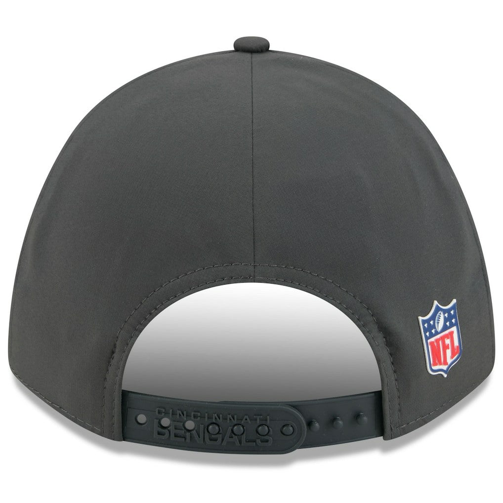 Cincinnati Bengals New Era 2025 Sideline Cold Weather 9FORTY M-Crown Adjustable Hat - Charcoal Hats