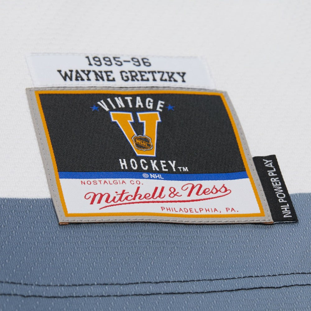 Wayne Gretzky Los Angeles Kings Mitchell & Ness 1995-96 Power Play Jersey - White | US 202640350