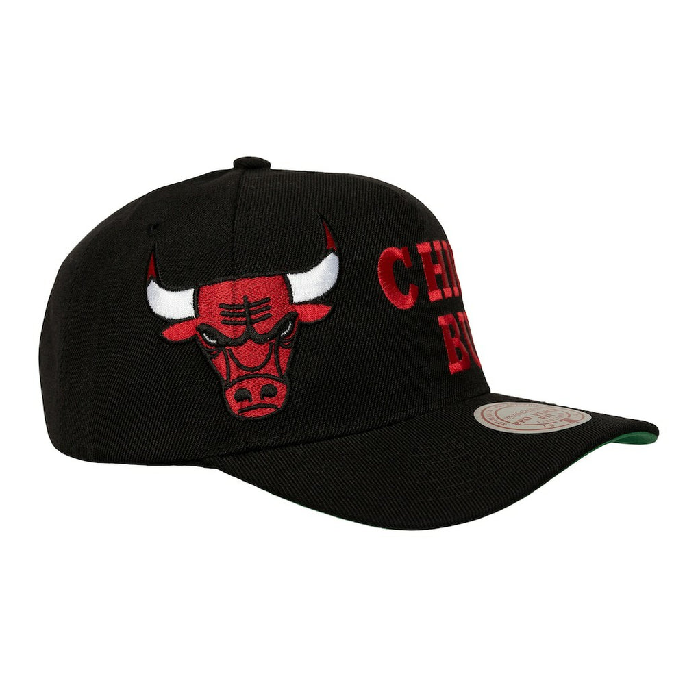 Chicago Bulls Busted Logo Wordmark Wrap-Around Pro Pinch Adjustable Hat Black - Mitchell & Ness outlet