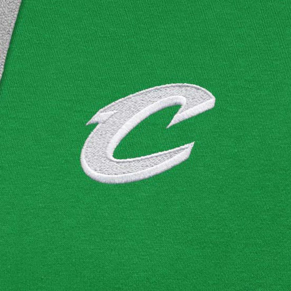 Cleveland Cavaliers Antigua St. Patrick's Day Victory Raglan Pullover Hoodie Kelly Green