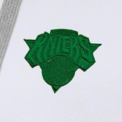 New York Knicks Antigua Women's St. Patrick's Day Victory Pullover Hoodie White outlet