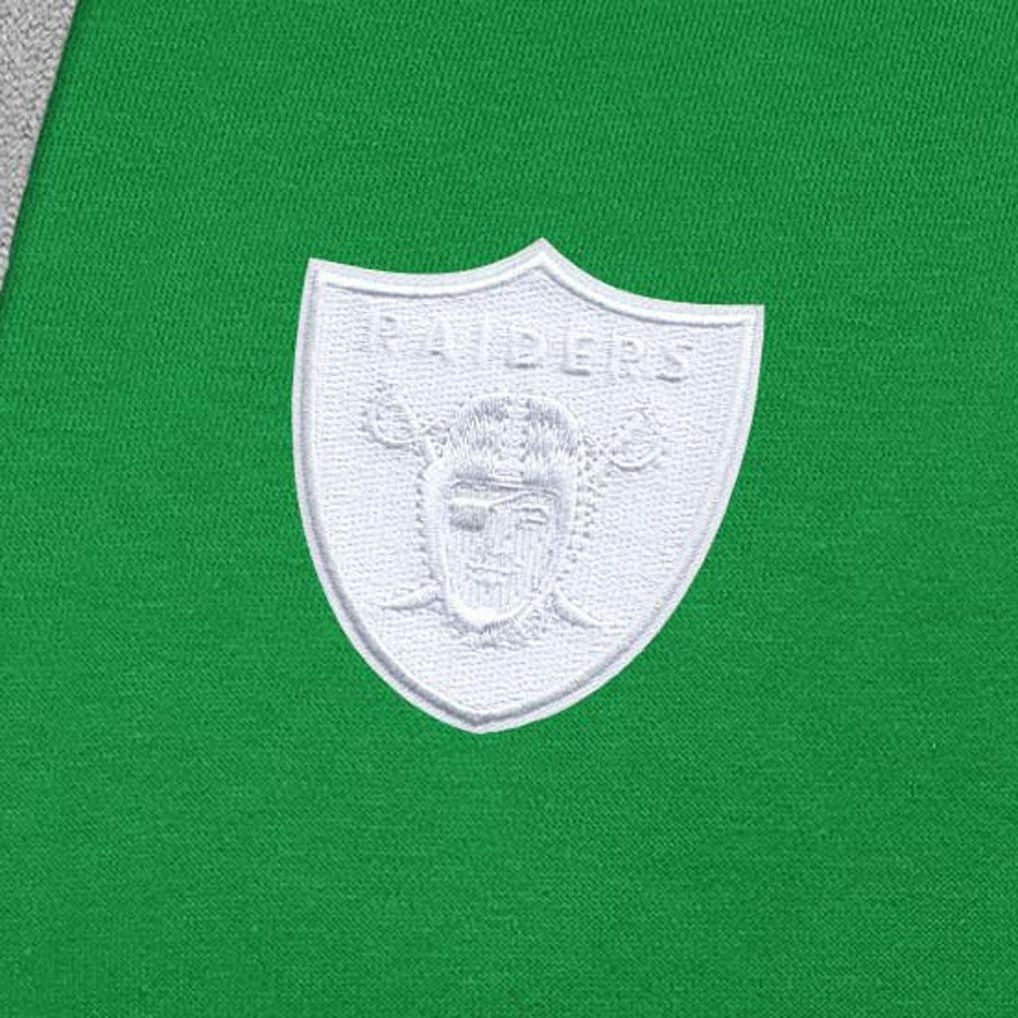 Las Vegas Raiders Antigua St. Patrick's Day Victory Pullover Hoodie - Kelly Green Hoodies