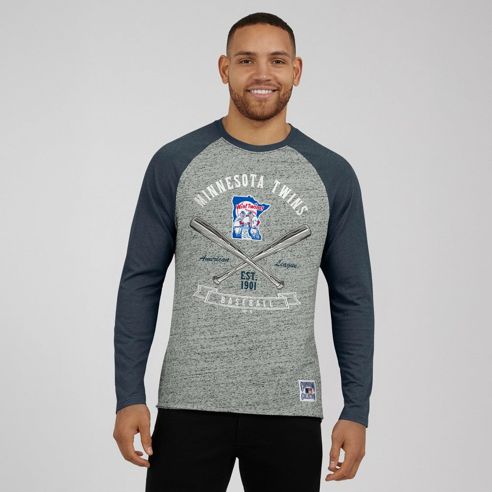 Minnesota Twins Darius Rucker Collection by Fanatics Raw Edge Raglan Long Sleeve Baseball T-Shirt - Heather Gray T-shirts