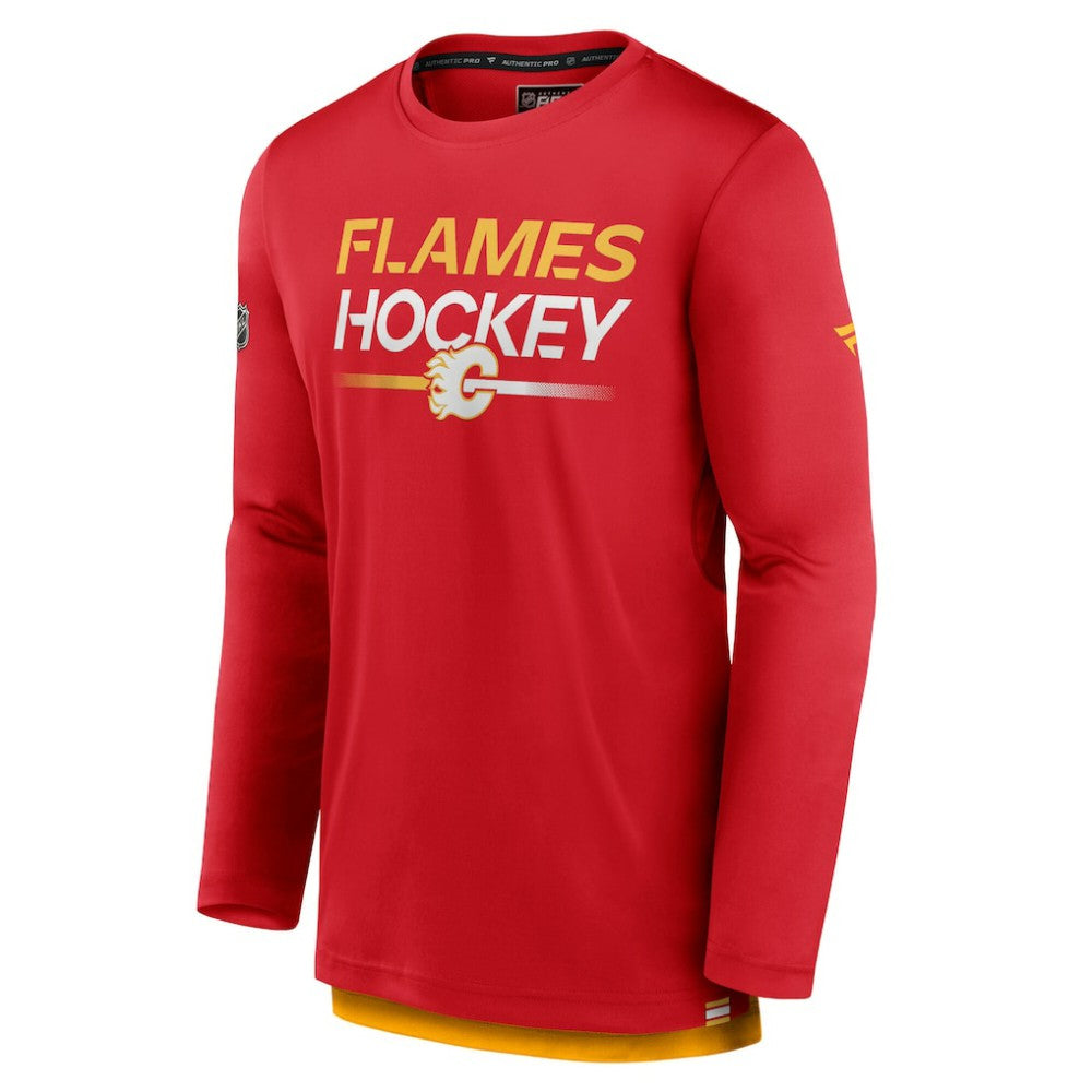 Calgary Flames Fanatics Authentic Pro Tech Long Sleeve T-Shirt - Red | US 202688393