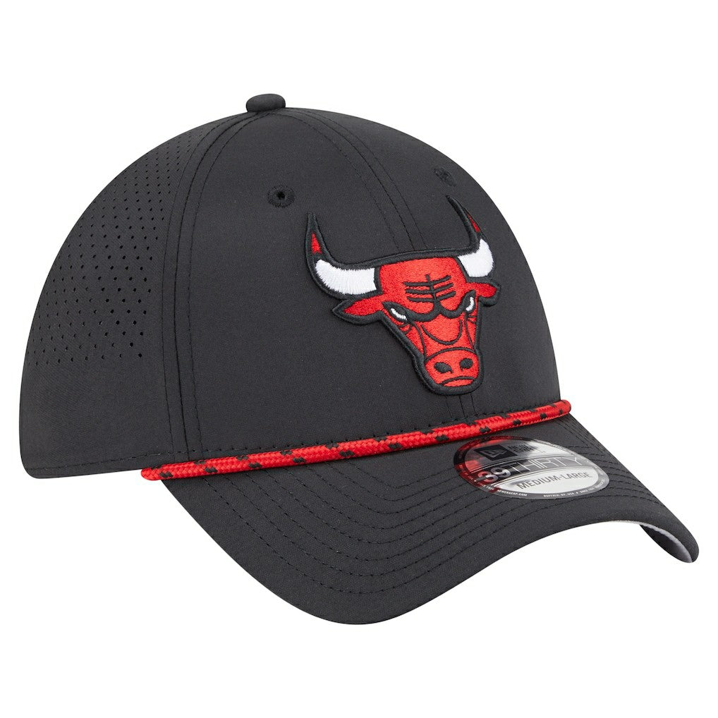 Chicago Bulls Featherweight Poly Rope Flex 39Thirty Hat Black - New Era