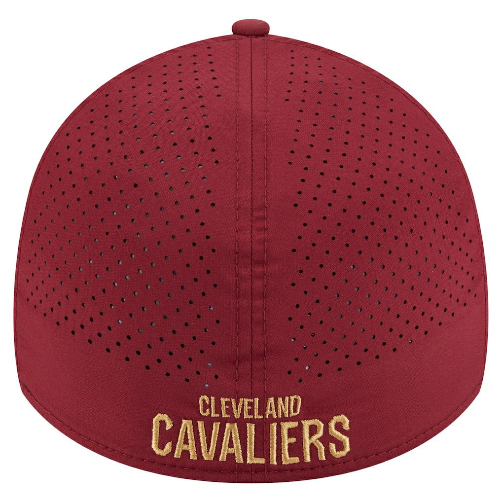 Cleveland Cavaliers Featherweight Poly Rope Flex 39Thirty Hat Wine - New Era