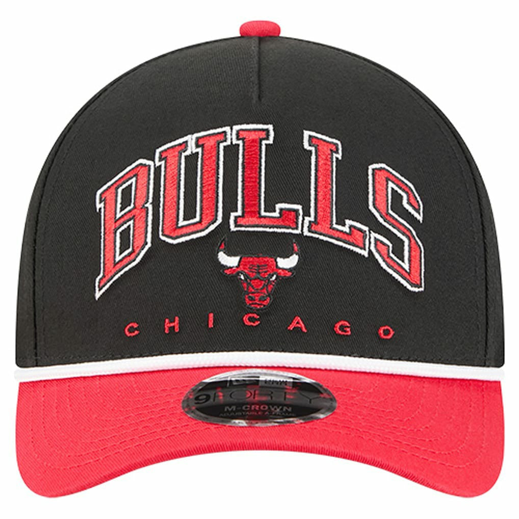 Chicago Bulls Bold Arch COOLERA 9FORTY A-Frame M-Crown Adjustable Hat Black - New Era
