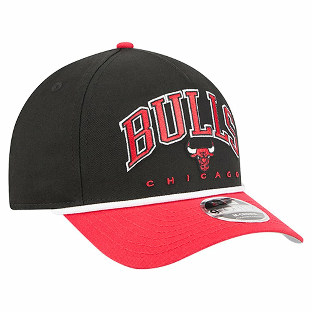 Chicago Bulls Bold Arch COOLERA 9FORTY A-Frame M-Crown Adjustable Hat Black - New Era