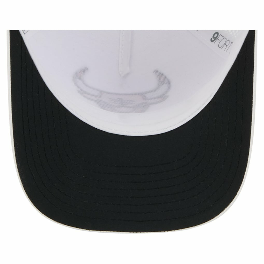 Chicago Bulls Featherweight Team Tape 9FORTY M-Crown A-Frame Adjustable Hat White - New Era