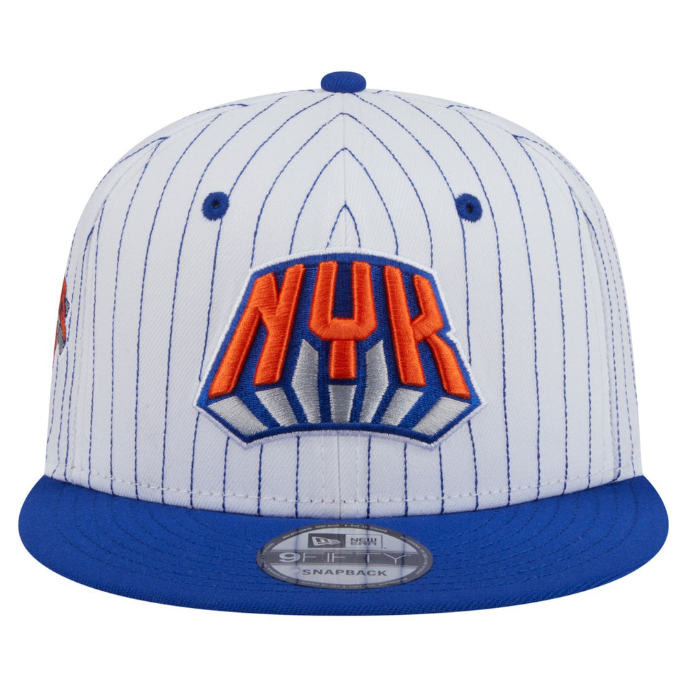 New York Knicks Deceptor Pinstripe 9FIFTY Snapback Hat White - New Era