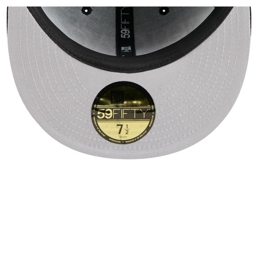Chicago Blackhawks New Era Oversized Vintage Arch 59Fifty Fitted Hat - Black | US 202715404