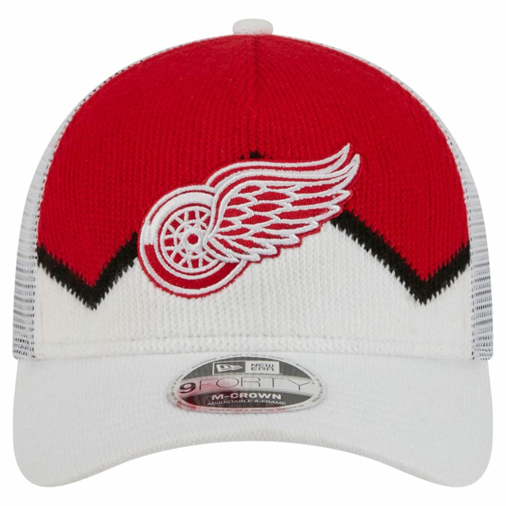 Detroit Red Wings New Era Hockey Sock 9FORTY A-Frame M-Crown Adjustable Trucker Hat - White/Red | US 202715543