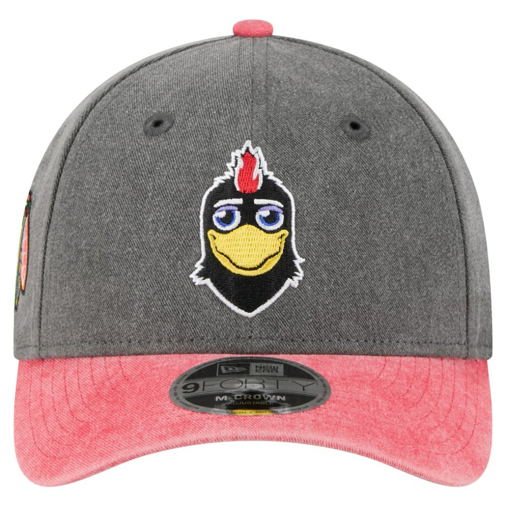Chicago Blackhawks New Era Mascot 2-Tone 9FORTY Adjustable Hat - Black/Red | US 202715563