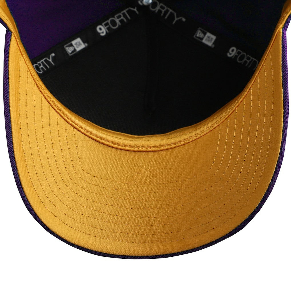 Minnesota Vikings New Era Women's Metallic 9FORTY M-Crown A-Frame Adjustable Hat - Purple Hats