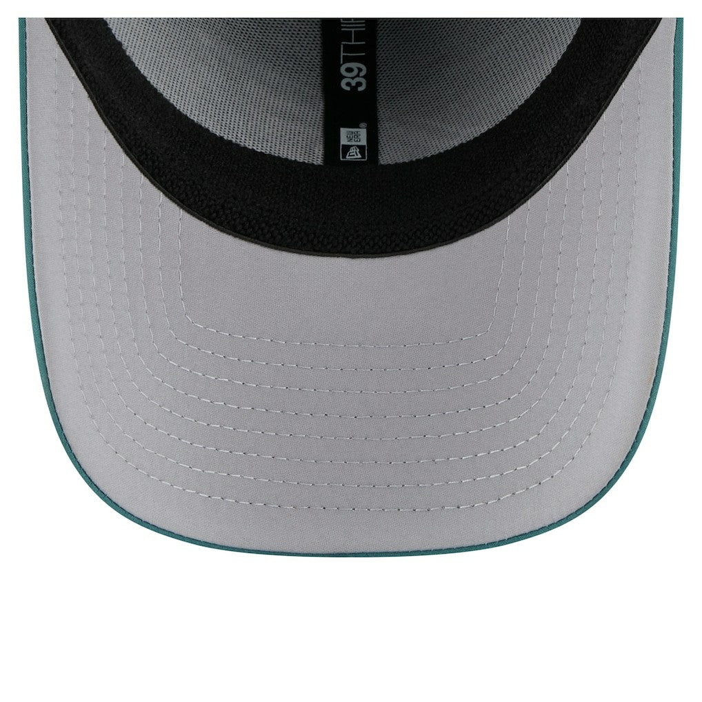 Philadelphia Eagles New Era Perforated 39THIRTY Flex Hat - Midnight Green Hats
