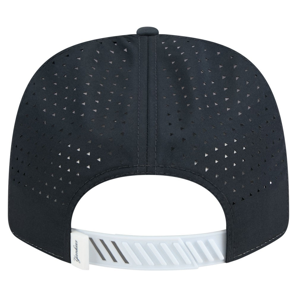 New York Yankees New Era Established Patch 9SEVENTY Adjustable Hat - White/Navy Hats