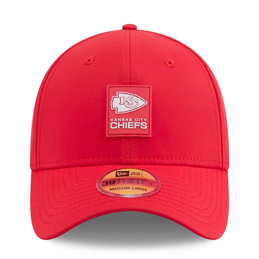 Kansas City Chiefs New Era 2025 Sideline 39THIRTY Flex Hat - Red Hats