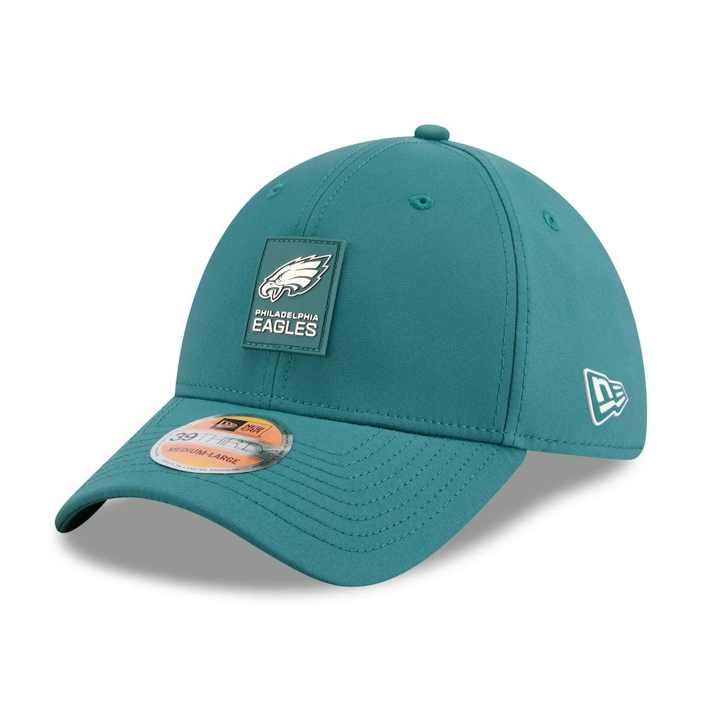 Philadelphia Eagles New Era 2025 Sideline 39THIRTY Flex Hat - Midnight Green Hats
