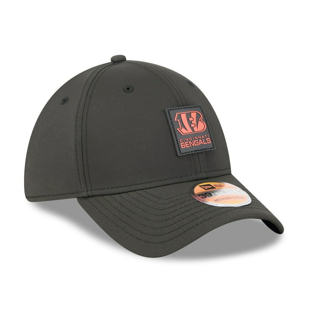 Cincinnati Bengals New Era 2025 Sideline 39THIRTY Flex Hat - Black Hats