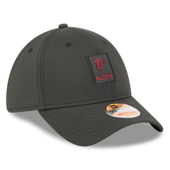 Atlanta Falcons New Era 2025 Sideline 39THIRTY Flex Hat - Black Hats
