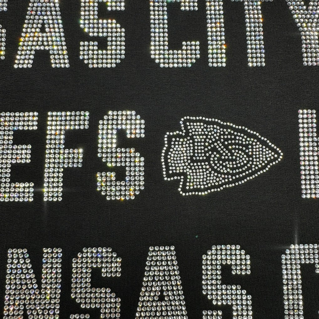Kansas City Chiefs Gameday Couture Women's Oversized Hype Era Rhinestone Text Sweatshirt - Black Sweatshirts