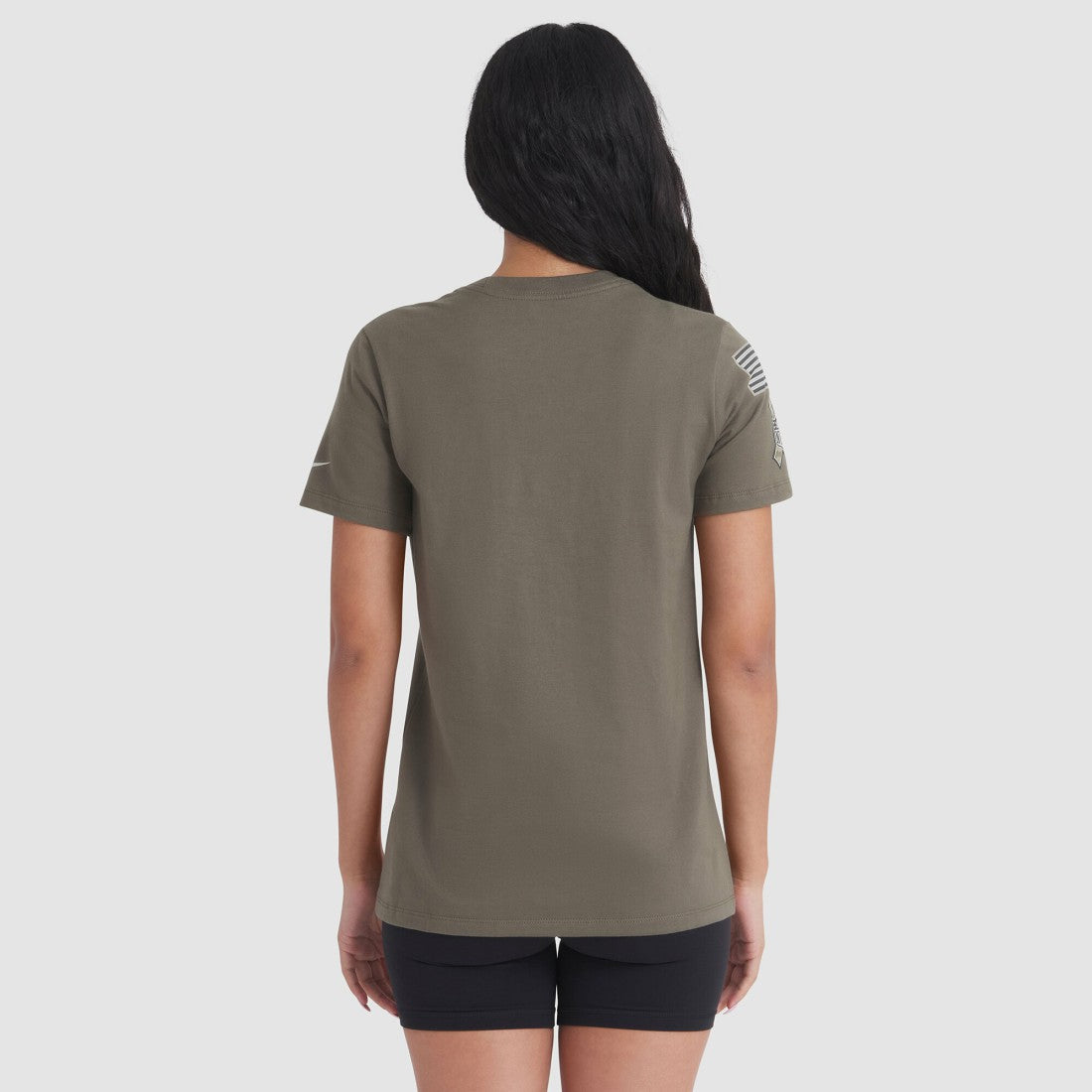 Tampa Bay Buccaneers Women's 2025 Salute to Service Sideline T-Shirt - Olive T-shirts