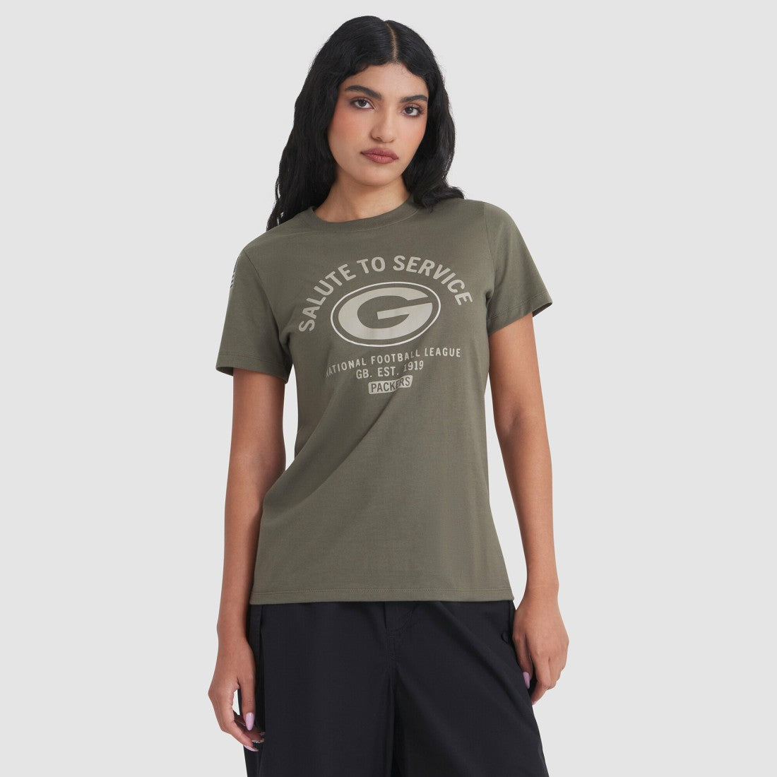 Green Bay Packers Women's 2025 Salute to Service Sideline T-Shirt - Olive T-shirts
