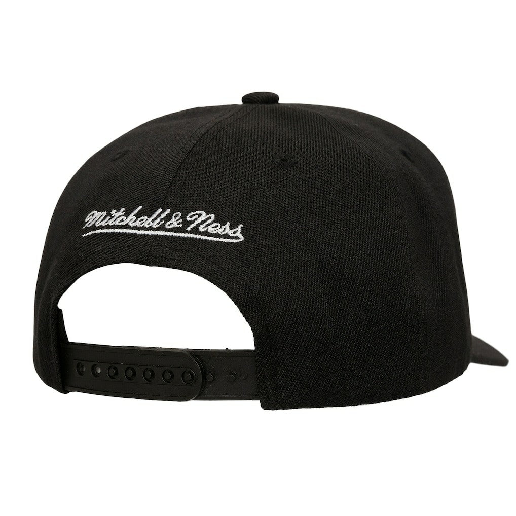 Denver Nuggets Tilted Pro Pinch Adjustable Hat Black - Mitchell & Ness