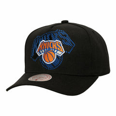 New York Knicks Tilted Pro Pinch Adjustable Hat Black - Mitchell & Ness