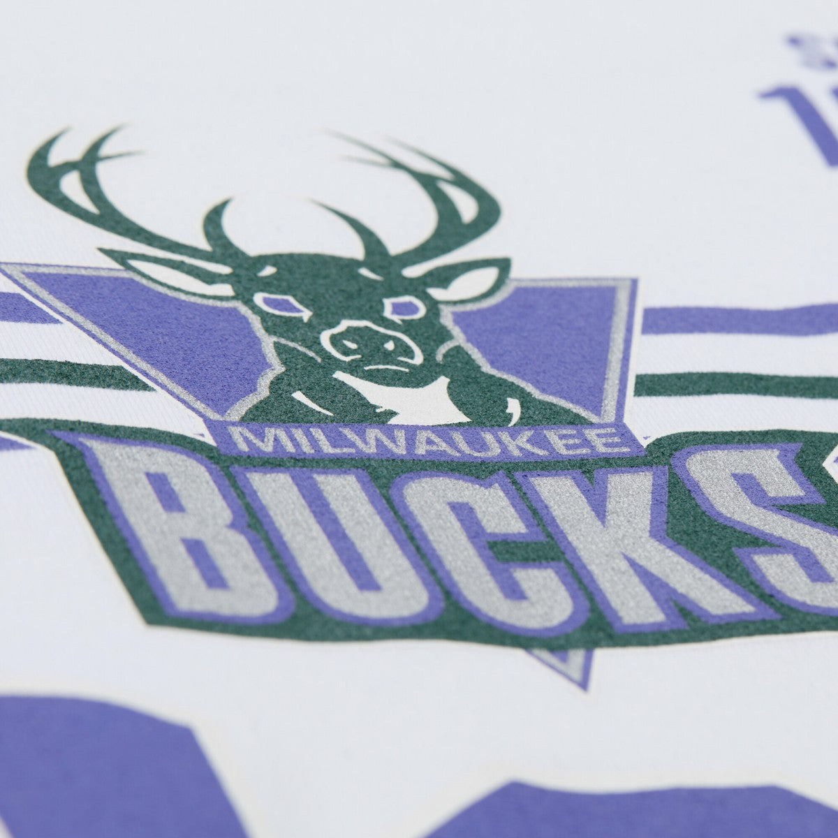 Milwaukee Bucks Unisex Hardwood Classics Vintage Team Origins Premium T-Shirt White - Mitchell & Ness