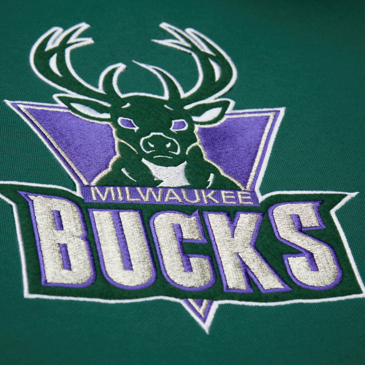 Milwaukee Bucks Hardwood Classics Team Origins Fleece Pullover Hoodie Hunter Green - Mitchell & Ness