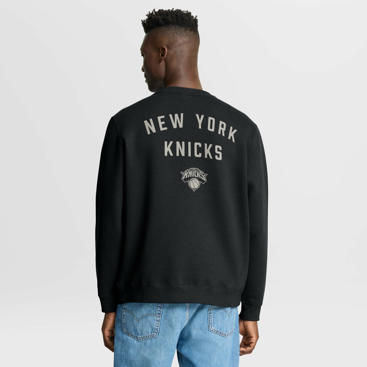 New York Knicks Crossover Collection Defensive Rotation Drill Premium Pullover Sweatshirt Black - Fanatics