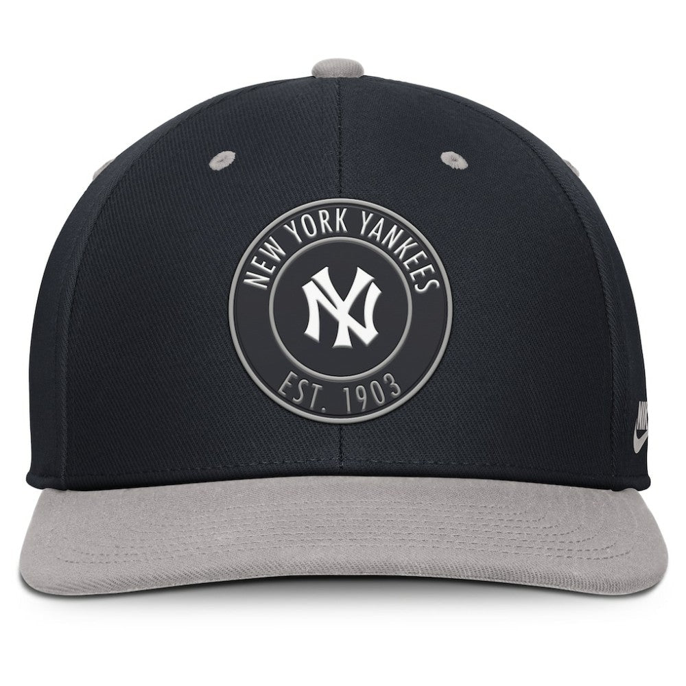 New York Yankees Nike Cooperstown Collection Pro Dri-FIT Snapback Hat - Navy/Gray Hats