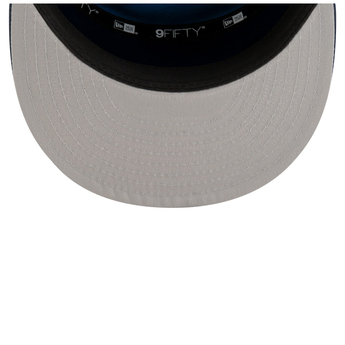 Minnesota Timberwolves 2025 NBA Tip Off Split Panel 9FIFTY Snapback Hat White/Navy - New Era