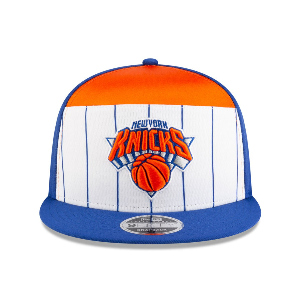 New York Knicks 2025 NBA Tip Off Split Panel 9FIFTY Snapback Hat White/Blue - New Era