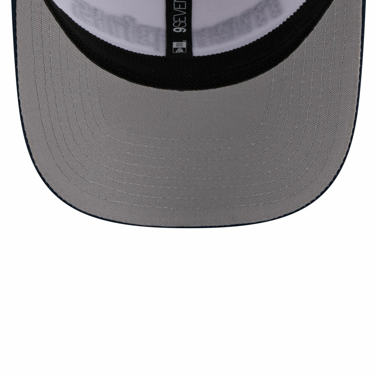 Memphis Grizzlies 2025/26 City Edition 9SEVENTY Adjustable Hat White/Navy - New Era