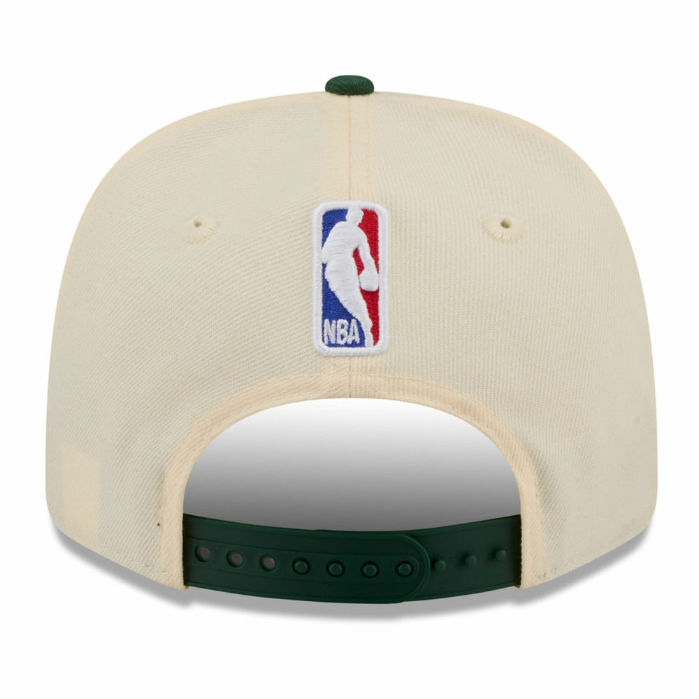 Milwaukee Bucks 2025/26 City Edition 9SEVENTY Adjustable Hat Cream/Hunter Green - New Era