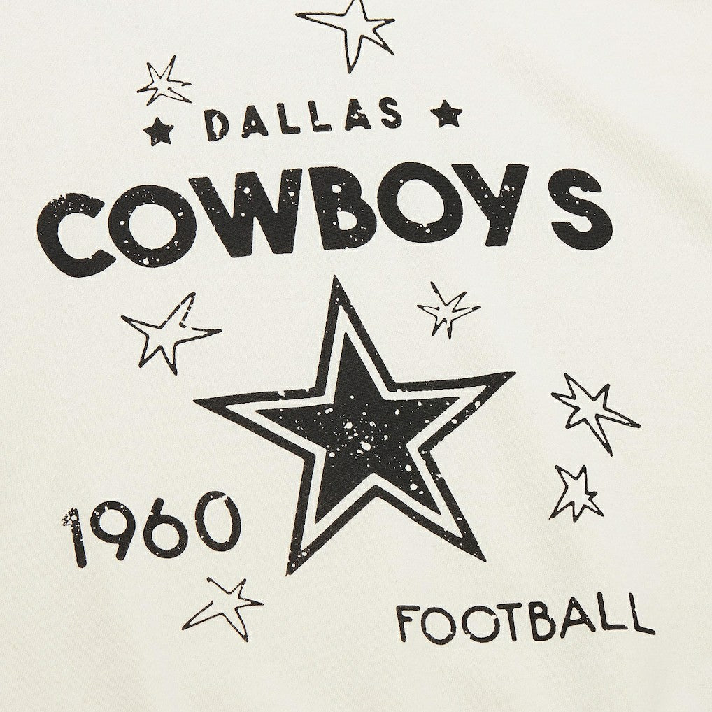 Dallas Cowboys Women's Plus Size Shooting Star Sweatshirt - Cream Sweatshirts