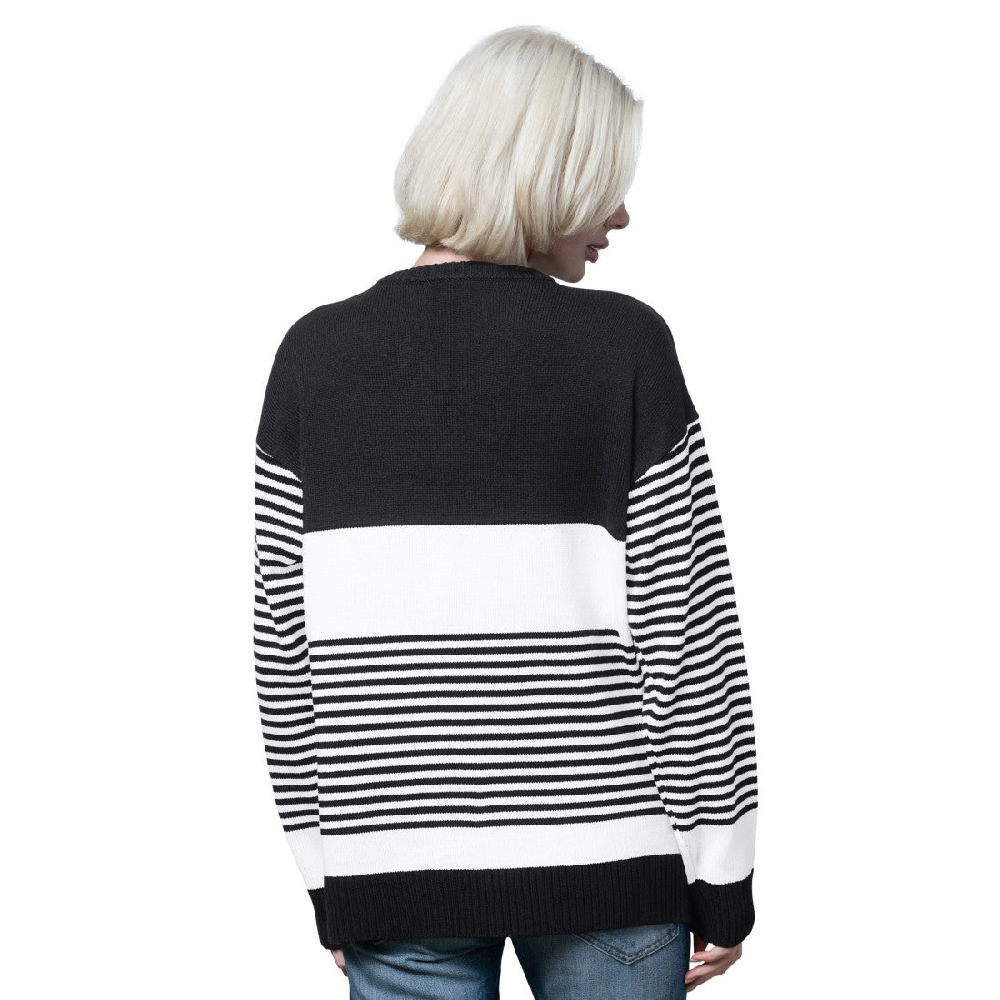 Green Bay Packers Starter Women's No Huddle Striped V-Neck Sweater - Black