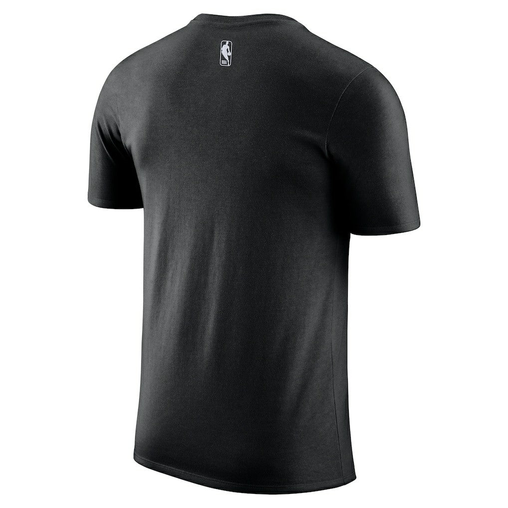 Brooklyn Nets 2025/26 City Edition Remix Essential Logo T-Shirt Black - Nike