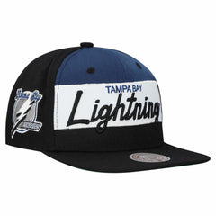 Tampa Bay Lightning Mitchell & Ness Retro Script Colorblock Snapback Hat - Black | US 202950563